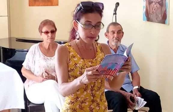 sucet-escritora